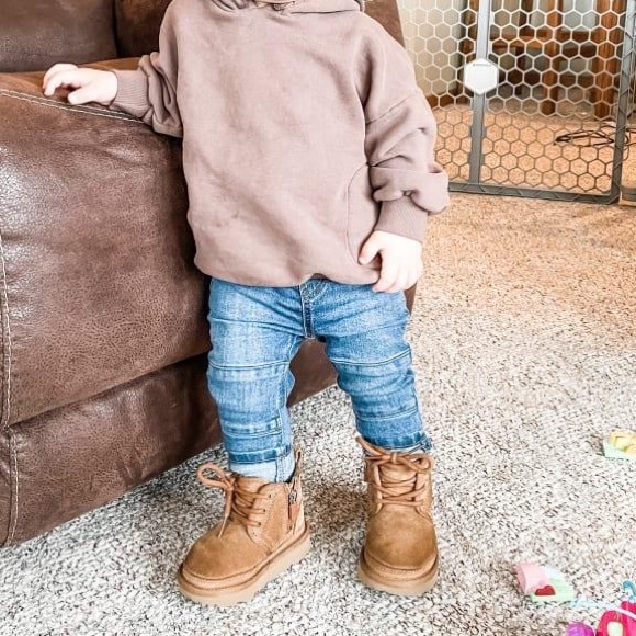 UGG Other - UGG Toddler Neumel Chukka Boots